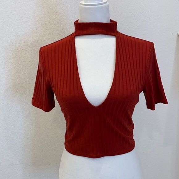 Express Top  - Picture 1 of 5